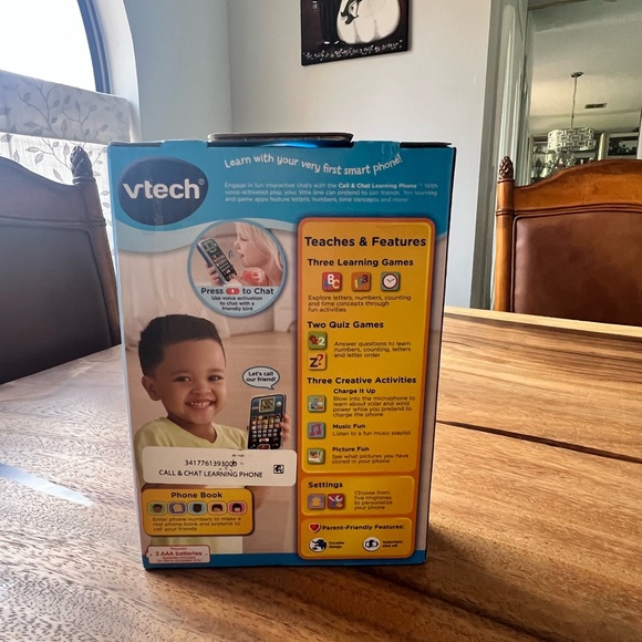 VTech Call & Chat Learning Phone - Picture 4 of 5